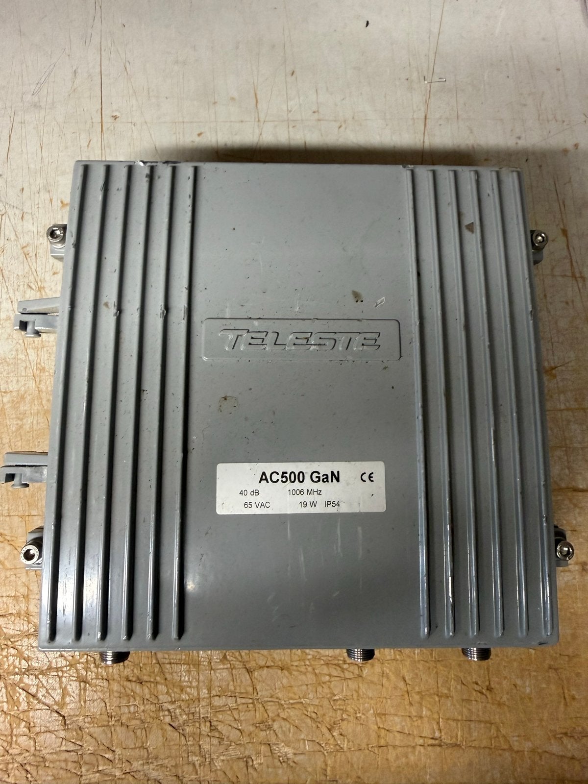 Teleste AC500 GaN Versterker 40 dB 1006 MHz, Ophalen of Verzenden, Gebruikt, Minder dan 2 meter, Overige kabels