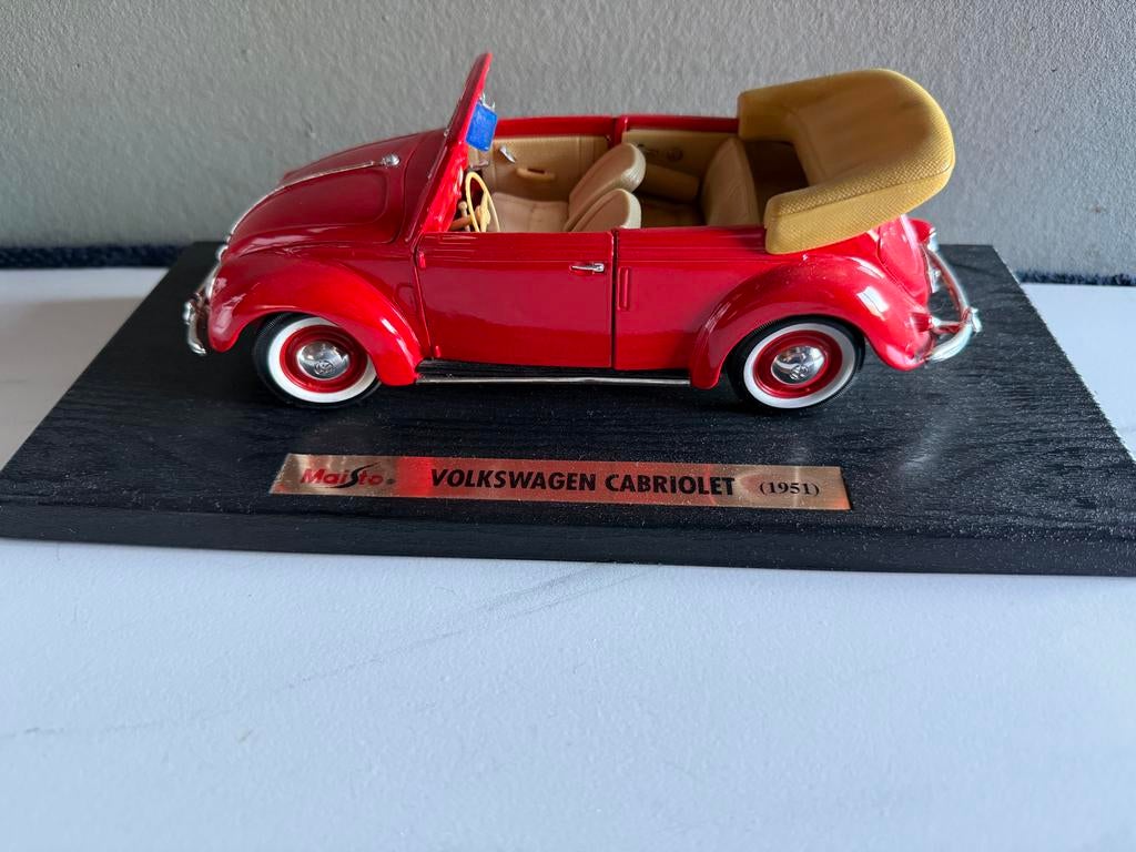 Maisto Volkswagen Kever Cabriolet (1951), Ophalen of Verzenden, Zo goed als nieuw, Auto, Maisto