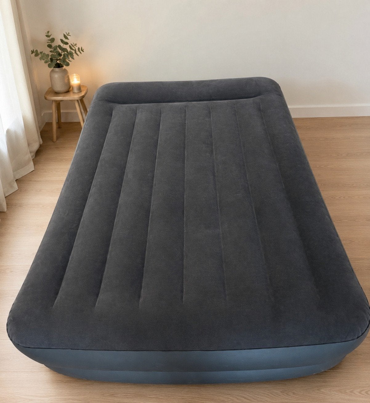 Intex Luchtbed 150x200 met Ingebouwde Pomp-Snel Opgeblazen!, Ophalen, Ingebouwde pomp, Zo goed als nieuw, 2-persoons
