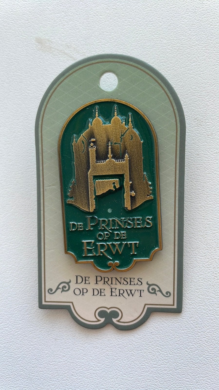 Efteling pin Prinses op de Erwt EPP 485 op kaartje, Ophalen of Verzenden, Nieuw, Button of Speldje