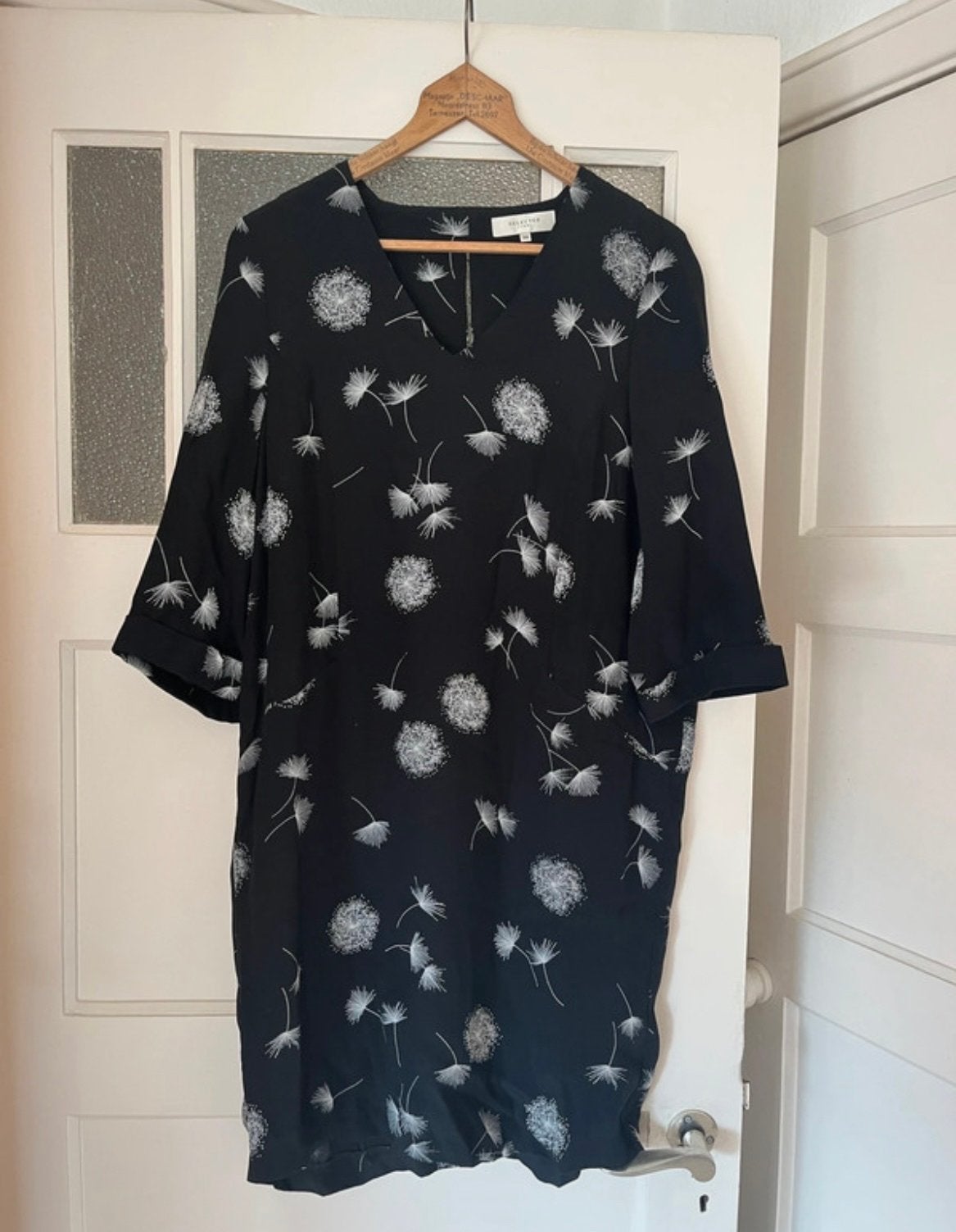 Selected Femme Zwarte Jurk met Bloemenprint Maat 36, Ophalen of Verzenden, Zo goed als nieuw, Maat 36 (S), Zwart