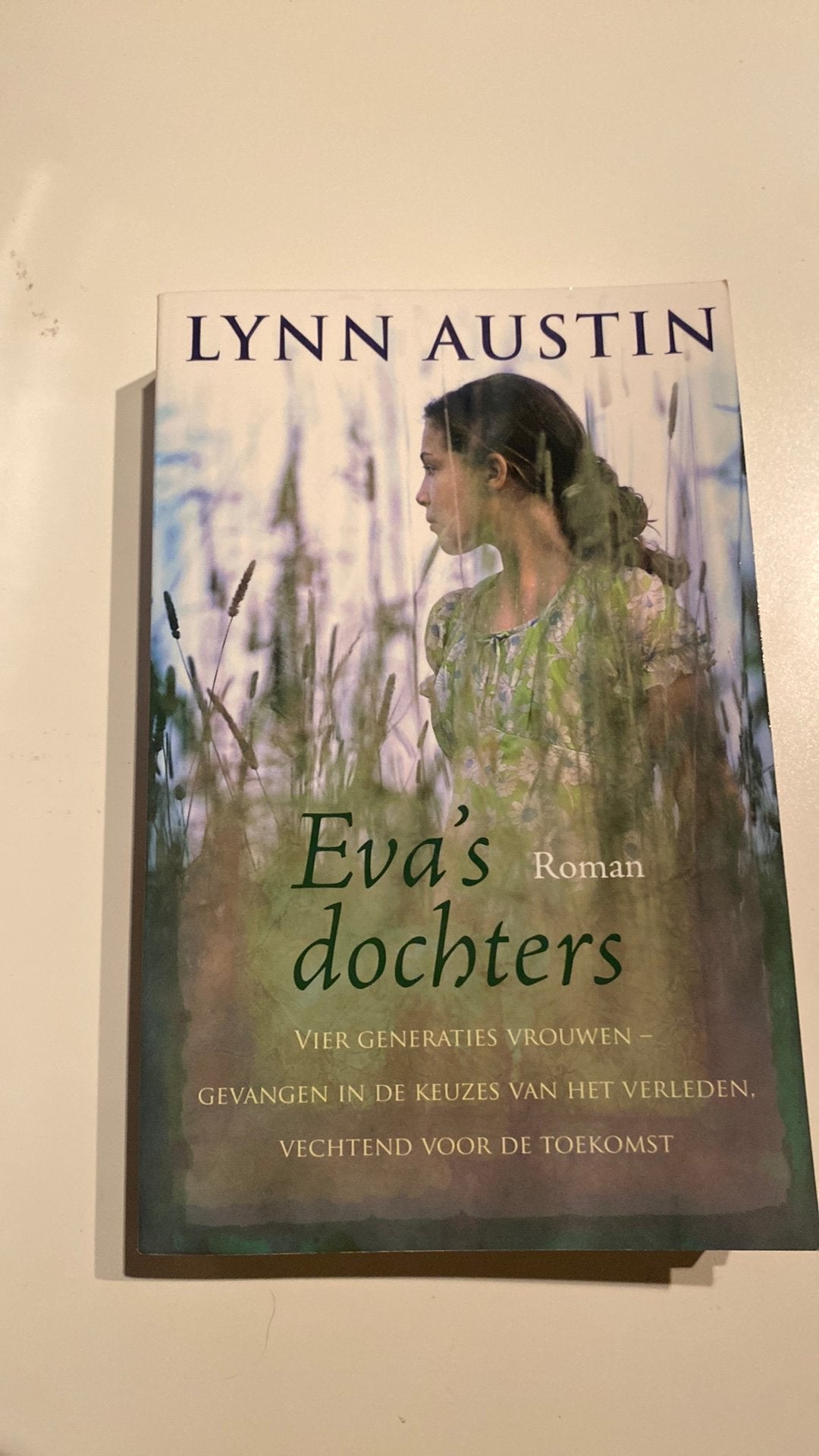 Lynn Austin - Eva's dochters. als nieuw, Ophalen of Verzenden, Zo goed als nieuw, Lynn Austin