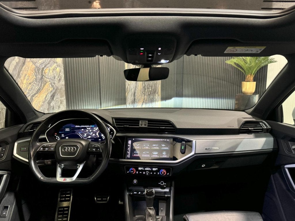 Audi Q3 45 TFSI Quattro Ed One 3x S-Line|PANO|MATRIX|MEMORY, Gebruikt, 1984 cc, Wit, Bedrijf