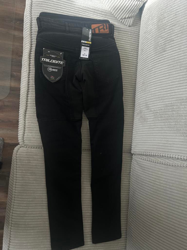 Dames Trilobite skinny fit jeans level 2, Kleding | Dames, Broeken en Pantalons, Zwart, Nieuw, Ophalen of Verzenden, Maat 34 (XS) of kleiner