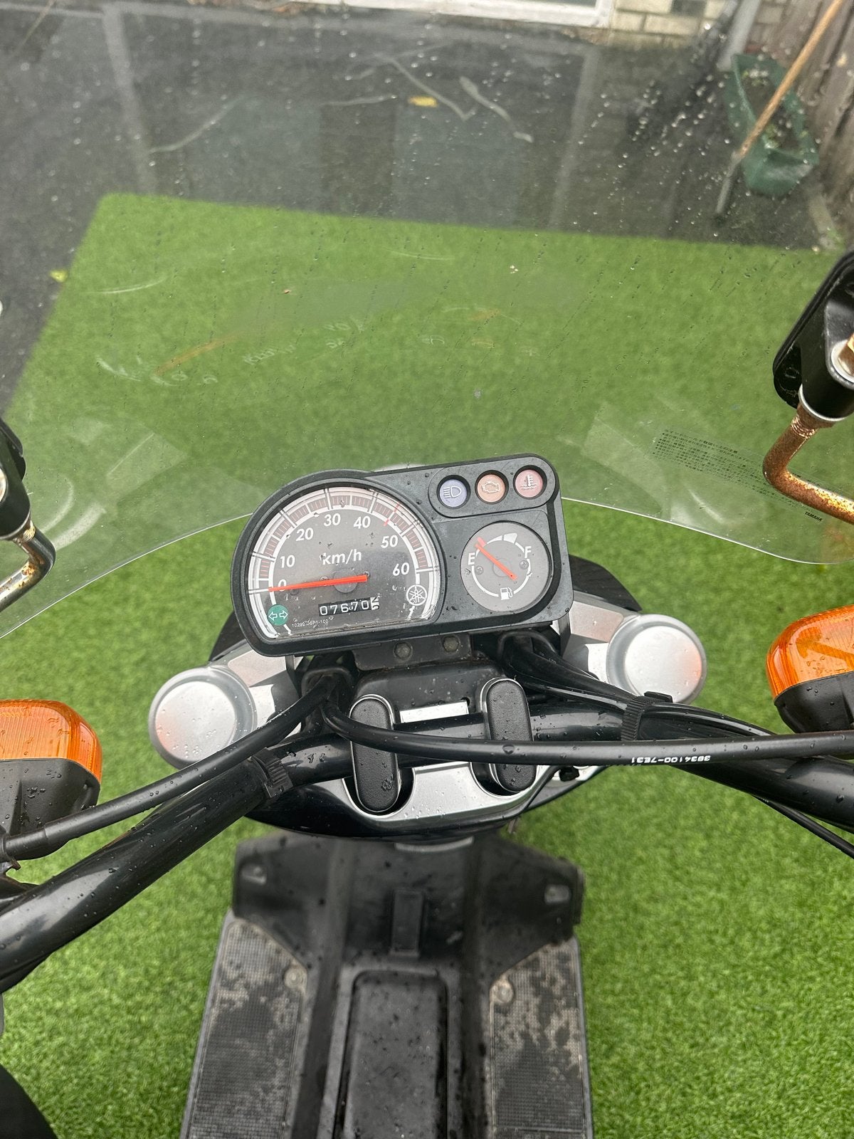 Foto 5 van Yamaha XF50 Scooter - Buddy handgreep beschadigd