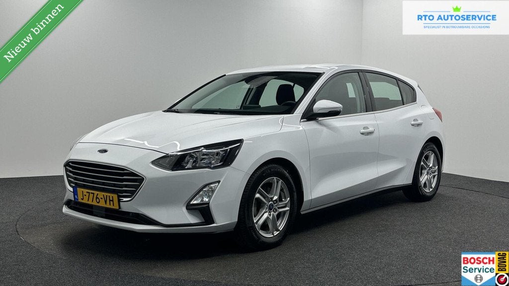 Ford Focus 1.0 EcoBoost Hybrid Trend Edition Business CAMERA, Auto's, Ford, Gebruikt, Euro 6, Met garantie (alle), Wit