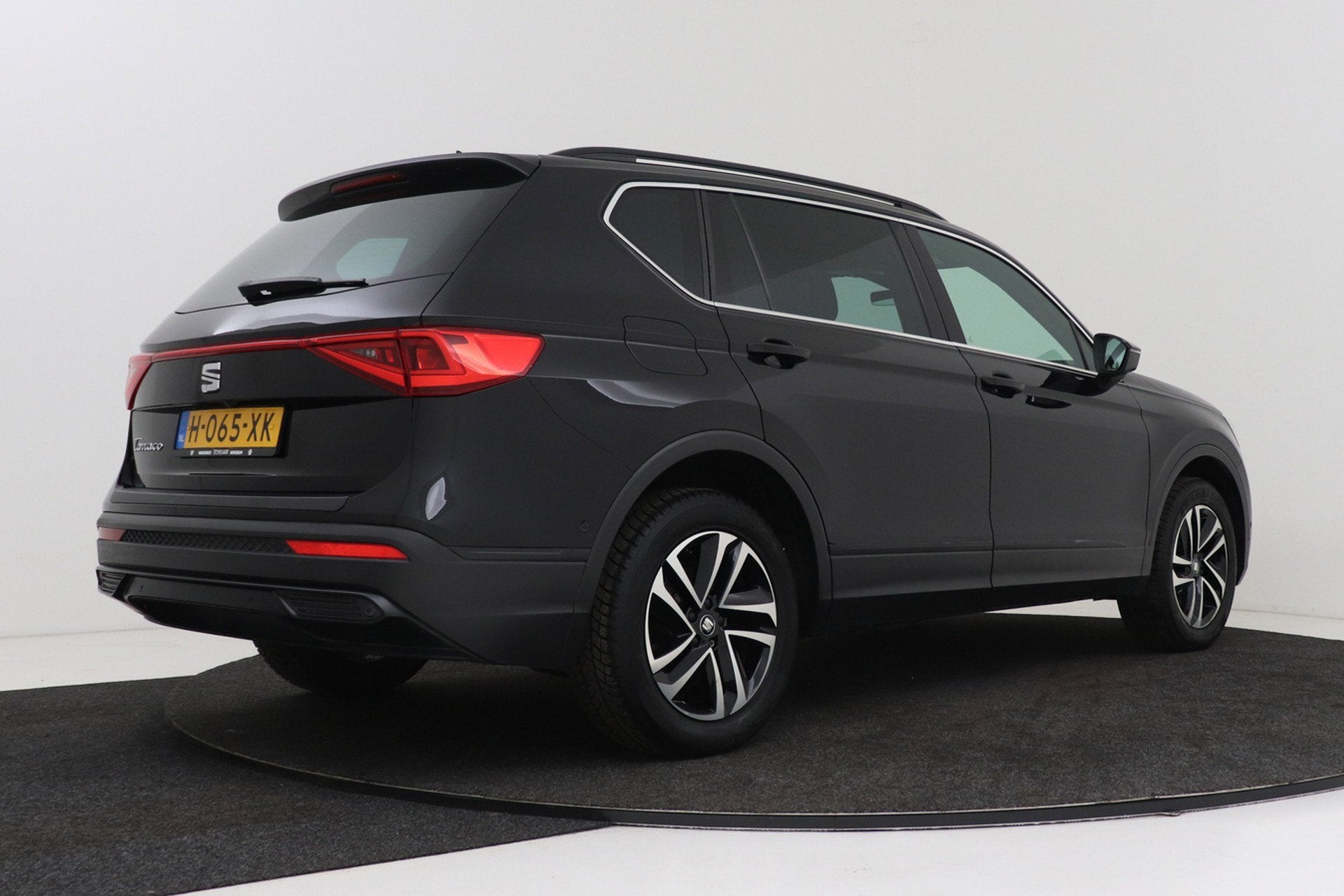 Seat Tarraco 1.5 TSI Style 7p. | Uitklap Trekhaak | Org NL |, Auto's, Seat, Stof, 4 cilinders, 150 pk, 7 stoelen