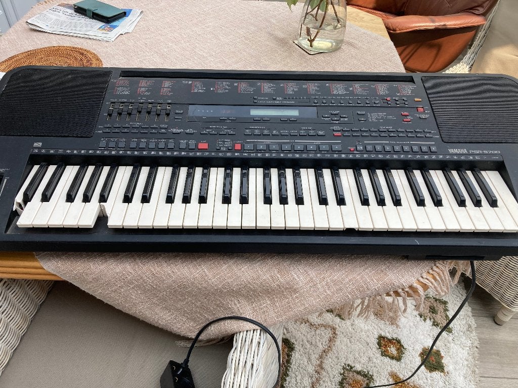 Keyboard Yamaha/Casio, Ophalen, Yamaha, Met standaard, 61 toetsen