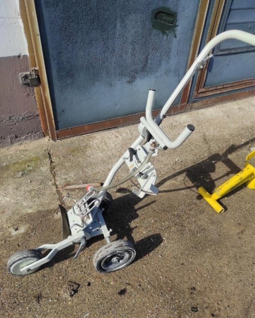 Sachs Dolmar motordoorslijper wagen met watervat zaagkar, Ophalen of Verzenden, Gebruikt, Overige typen, Sachs Dolmar