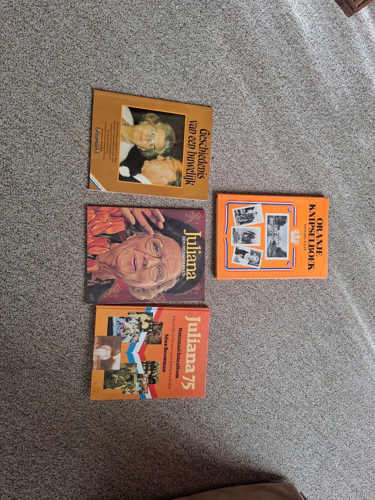 Boeken over Koninklijk Huis: Juliana en Huwelijk, Ophalen of Verzenden, Zo goed als nieuw, Nederland, Tijdschrift of Boek