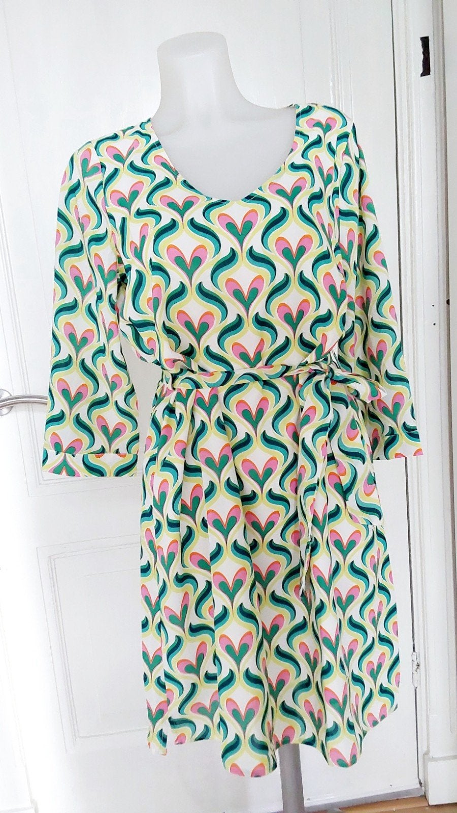Nieuwe Smashed Lemon jurk maat 36, Kleding | Dames, Jurken, Meerkleurig, Nieuw, Ophalen of Verzenden, Knielengte