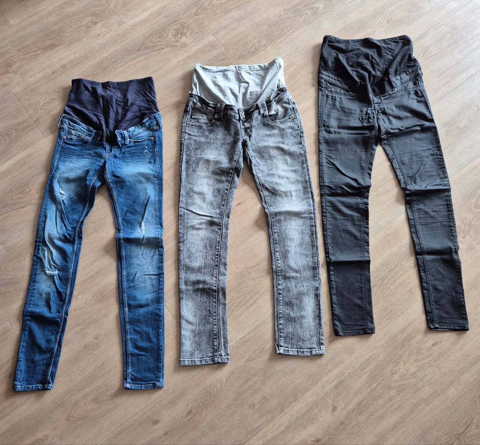 Te koop: pakket met zwangerschapskleding maat 36/S, Overige kleuren, Ophalen of Verzenden, Zo goed als nieuw, Broek of Spijkerbroek