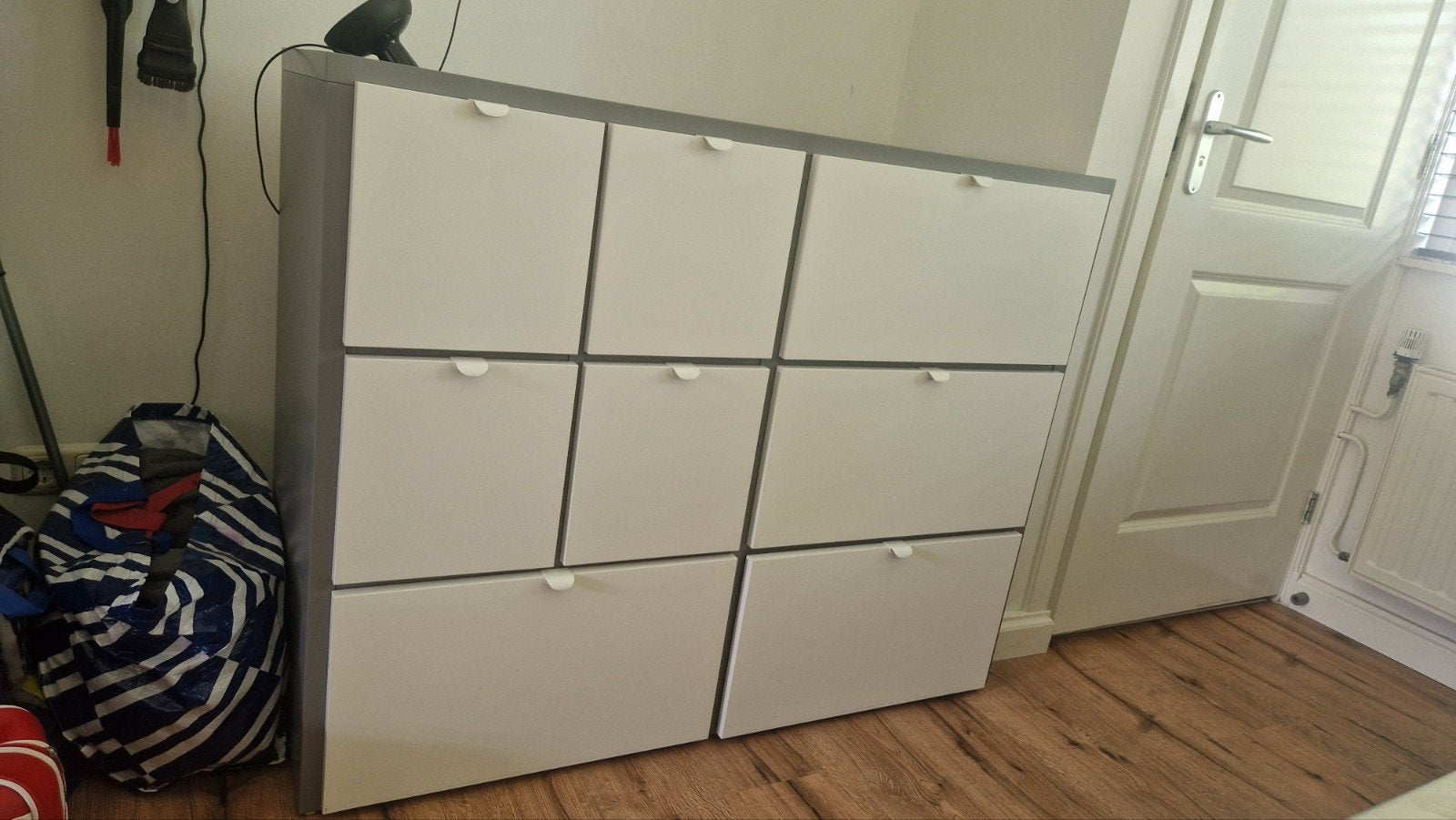 IKEA VISTHUS Ladekast 8 lades, grijs/wit, 122x96 cm, Ophalen, Overige materialen, 100 tot 150 cm, 5 laden of meer