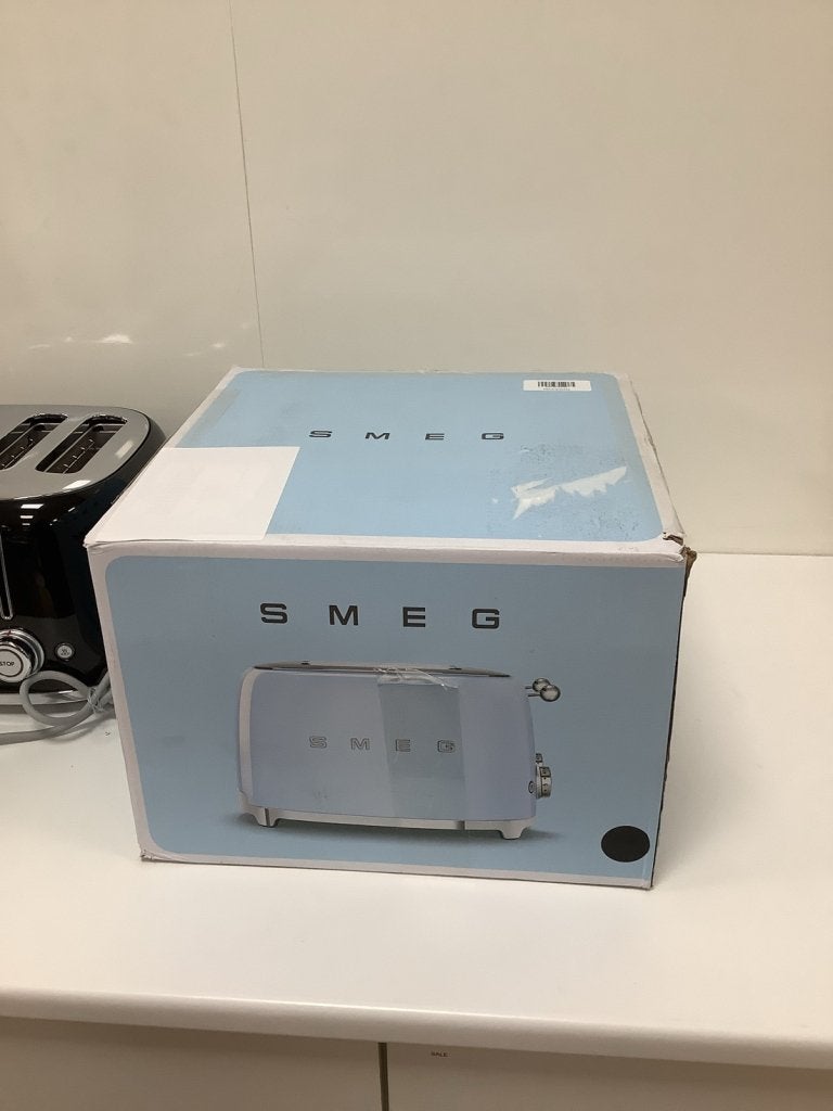 SMEG TSF03 broodrooster zwart – ongebruikt, doos beschadigd, Info@mystore.nl, Nieuw, Verzenden, Mystore Outlet