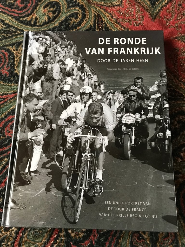 boek over de Ronde van Frankrijk, de Tour de France., Ophalen of Verzenden, Zo goed als nieuw, Watersport en Hengelsport