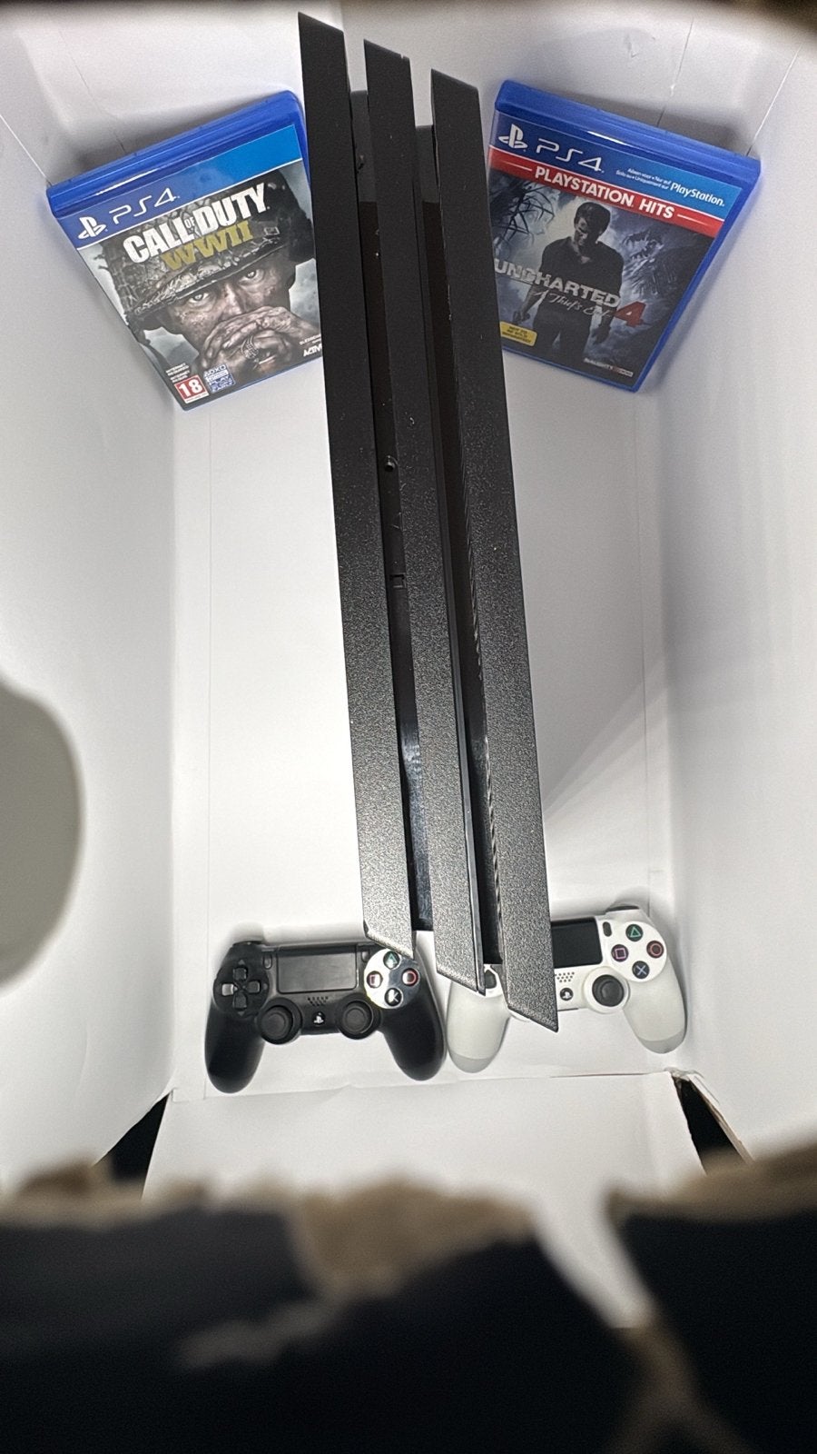 PlayStation 4 Pro 1TB met 2 games en alle kabels, Spelcomputers en Games, Spelcomputers | Sony PlayStation 4, Ophalen of Verzenden