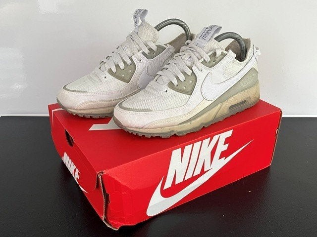 Nieuwe Nike Air Max 90 Terrascape Triple White 41, Wit, Nike, Nieuw, Ophalen of Verzenden