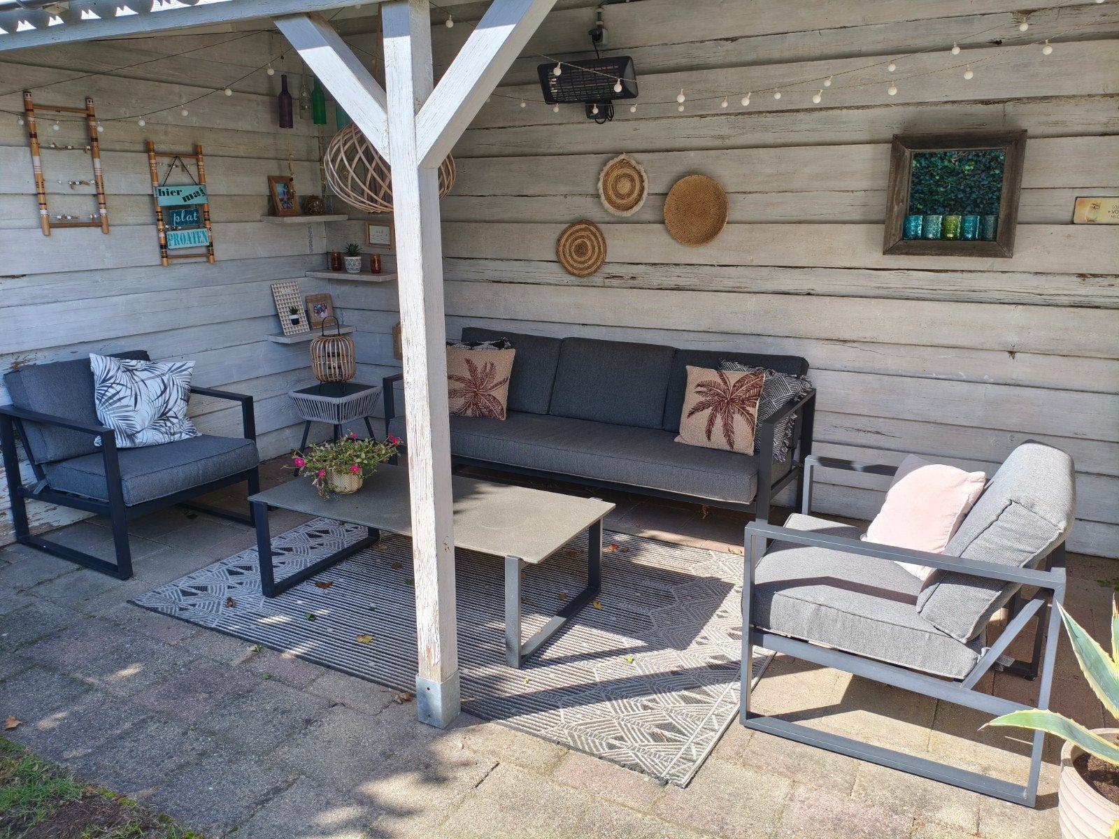 Mooie loungeset met 2 stoelen, 3-persoonsbank en tafel, Ophalen, Gebruikt, Bank, Loungeset