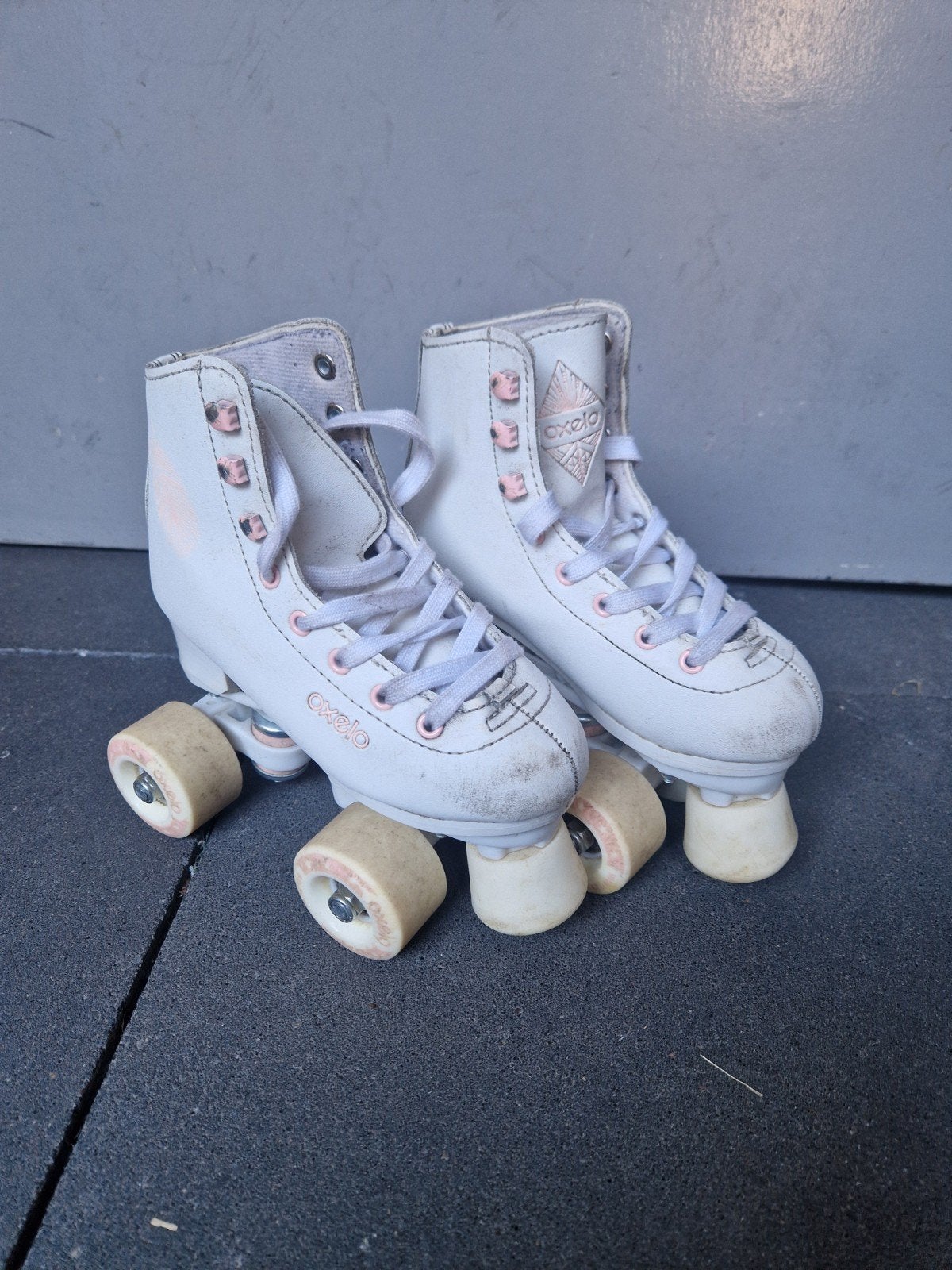 Oxelo rolschaatsen wit/roze - Maat 30, Ophalen, Gebruikt, Kinderen