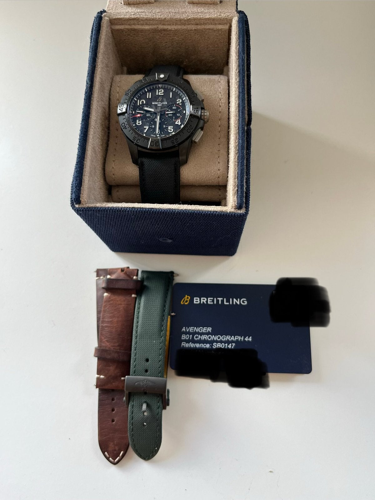 Breitling Avenger B01 Night Mission 44 | Full Set 2023, Ophalen, Overige materialen, Leer, Breitling