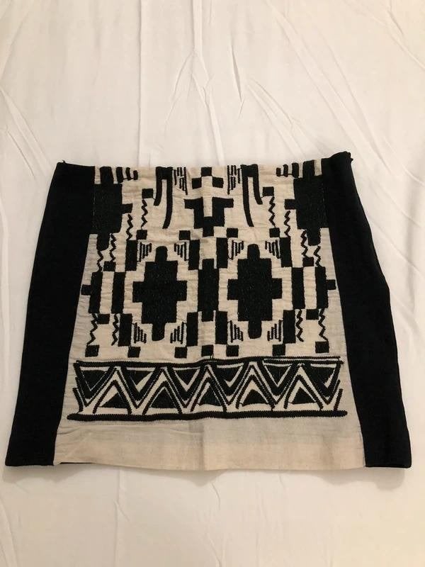 Zara rokje met borduur aztec print minirok zwart wit stretch, Kleding | Dames, Ophalen of Verzenden, Zo goed als nieuw, Maat 36 (S)