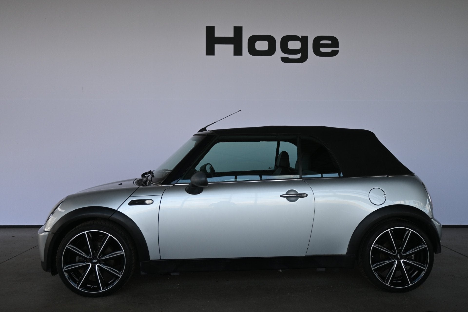 MINI Cabrio 1.6 One Pepper Airco Lichtmetaal TEKST LEZEN! Al, Gebruikt, 4 cilinders, Cabriolet, 4 stoelen