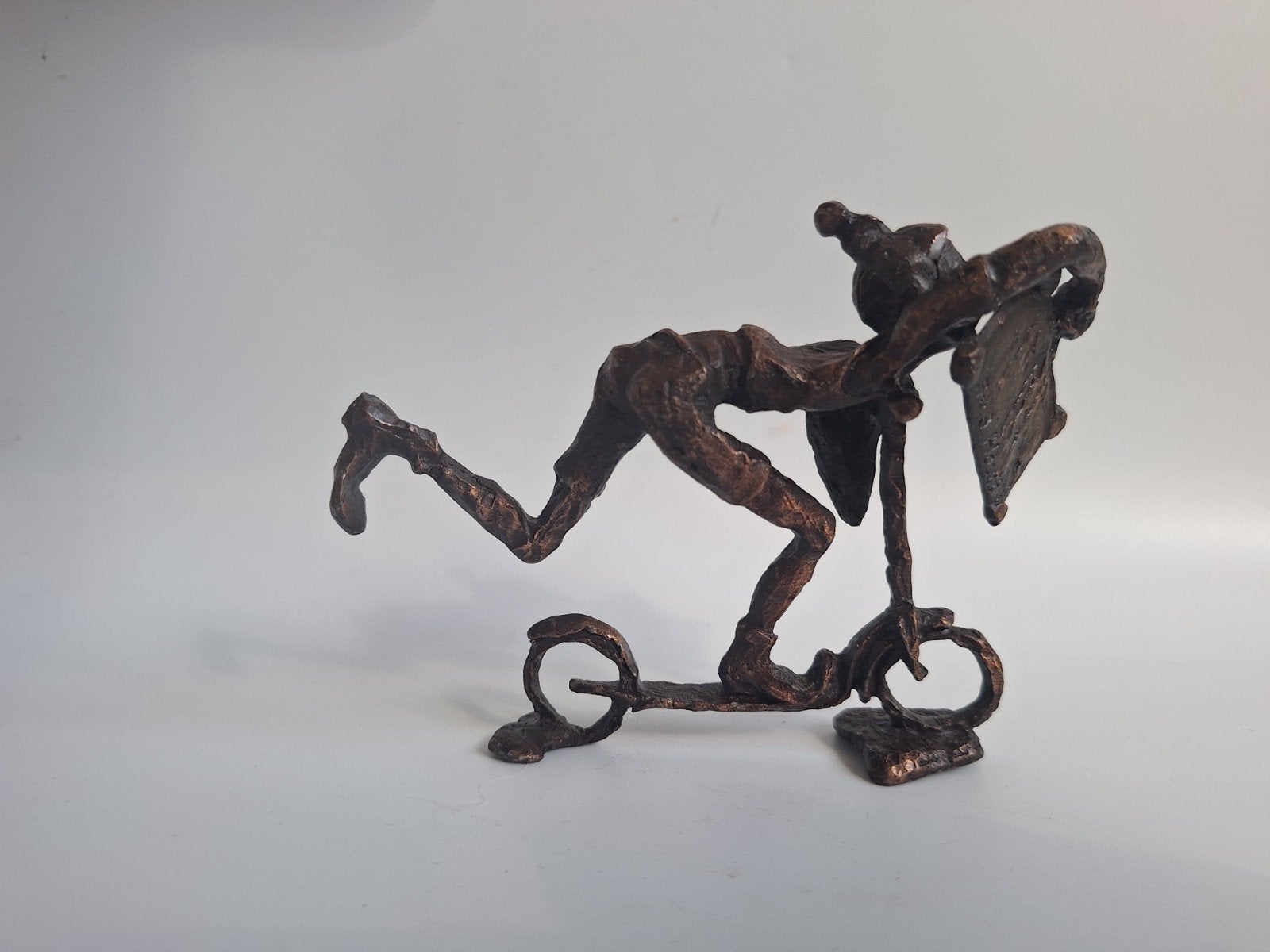 Leuk verbronsd clinic clown beeldje 9,5 x 12,5 x 3 cm, Ophalen of Verzenden, Zo goed als nieuw, Mens