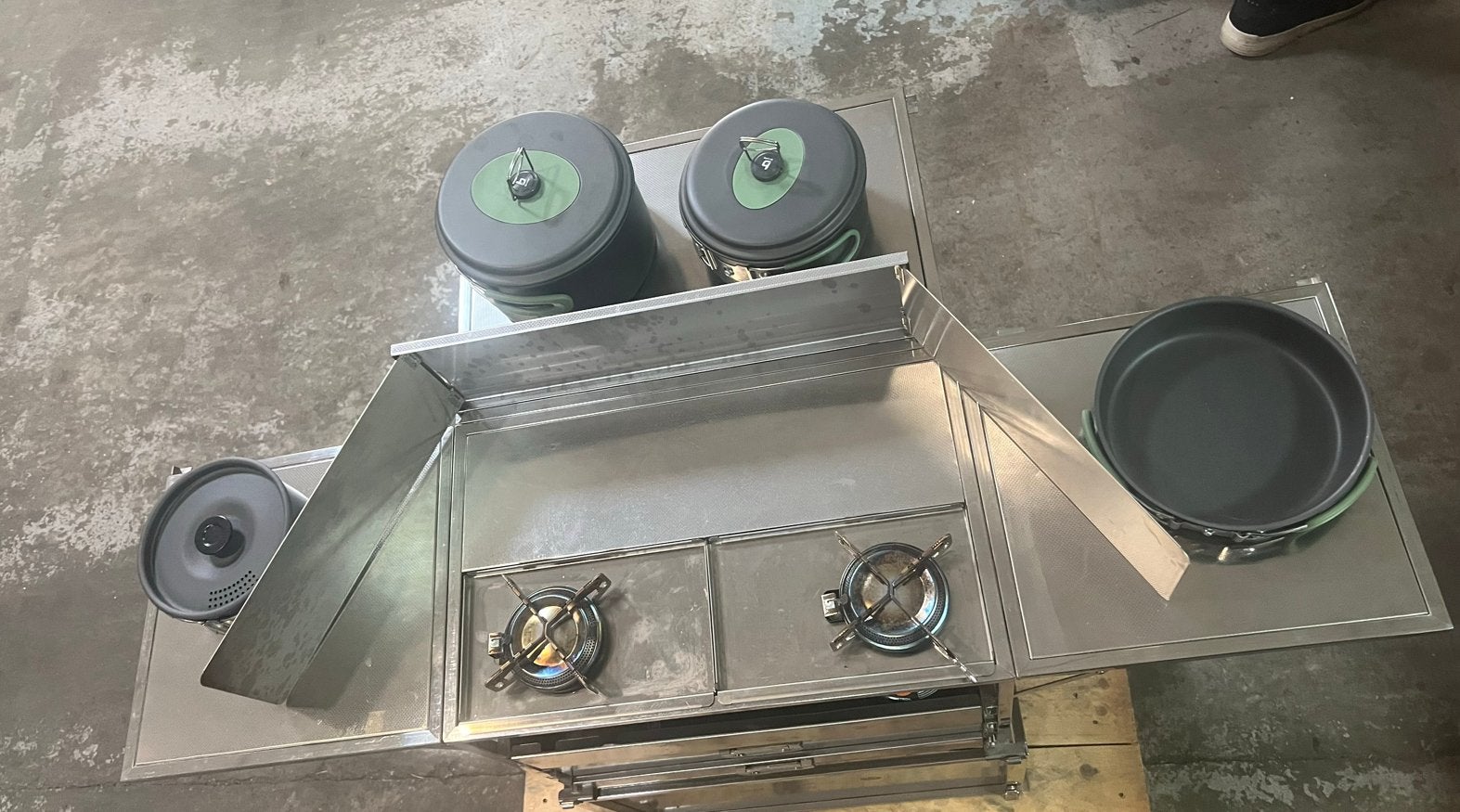 Complete Outdoor Keuken Set - Compact & Draagbaar, Ophalen, Gebruikt