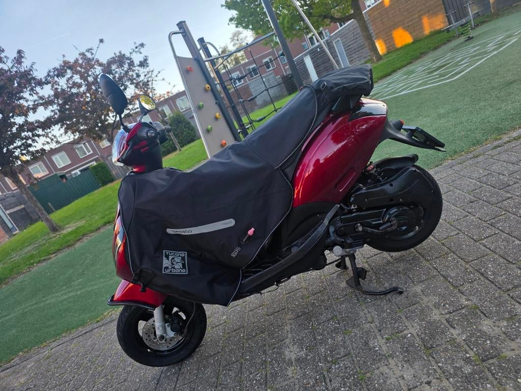 Piaggio Zip 2011 - Gereviseerde Motor & Nieuw Subframe, Fietsen en Brommers, Scooters | Piaggio, Ophalen of Verzenden, Zo goed als nieuw