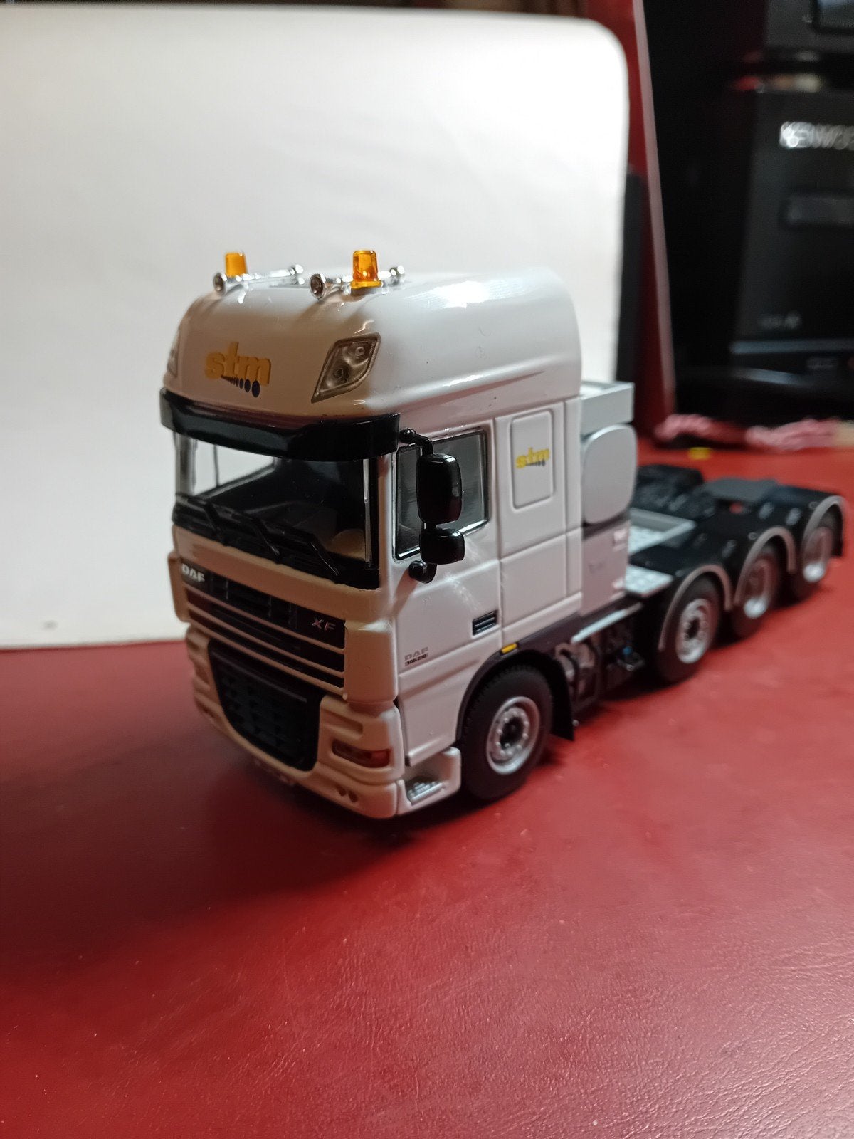 miniatuur DAF voor zwaartransport, Hobby en Vrije tijd, Modelauto's | 1:50, Ophalen of Verzenden, Nieuw, Bus of Vrachtwagen, Wsi