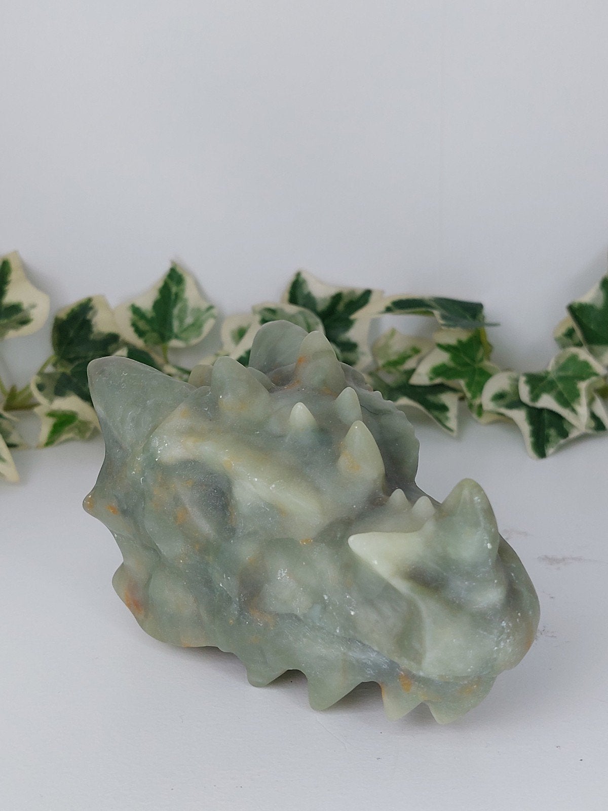 Nieuwe soort carving draak van groene "jade", Ophalen of Verzenden, Mineraal