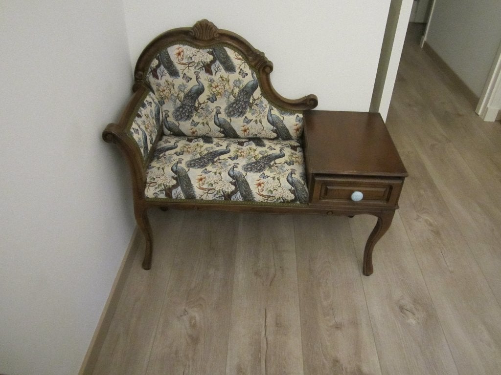 PRACHTIG TELEFOONKASTJE, Ophalen