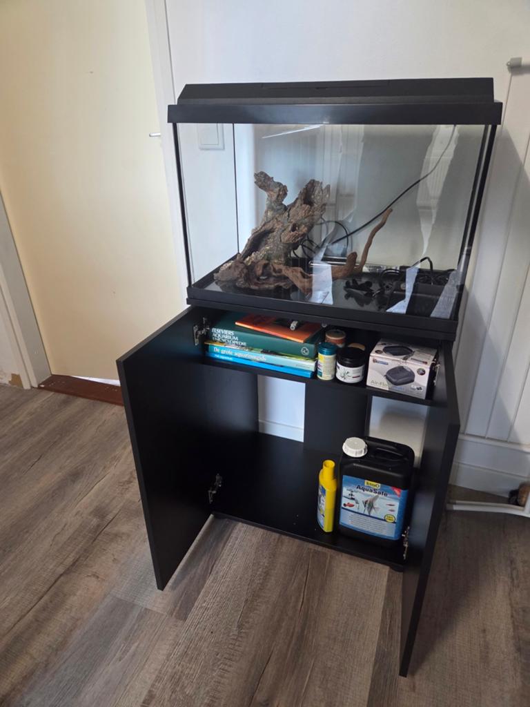 Juwel aquarium met onderkast, Ophalen, Leeg aquarium
