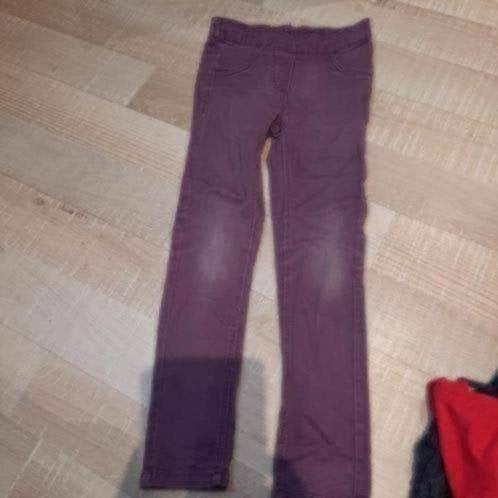 122 broek paars, Kinderen en Baby's, Kinderkleding | Maat 122, Verzenden, Gebruikt, Meisje, Broek