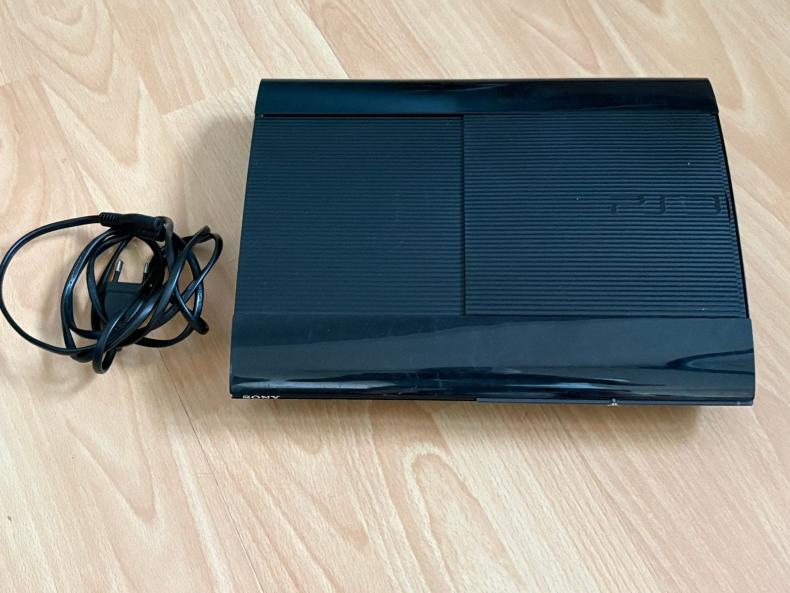 Ps3 Super Slim 500gb, Ophalen of Verzenden, Zo goed als nieuw, 500 GB, Met 1 controller