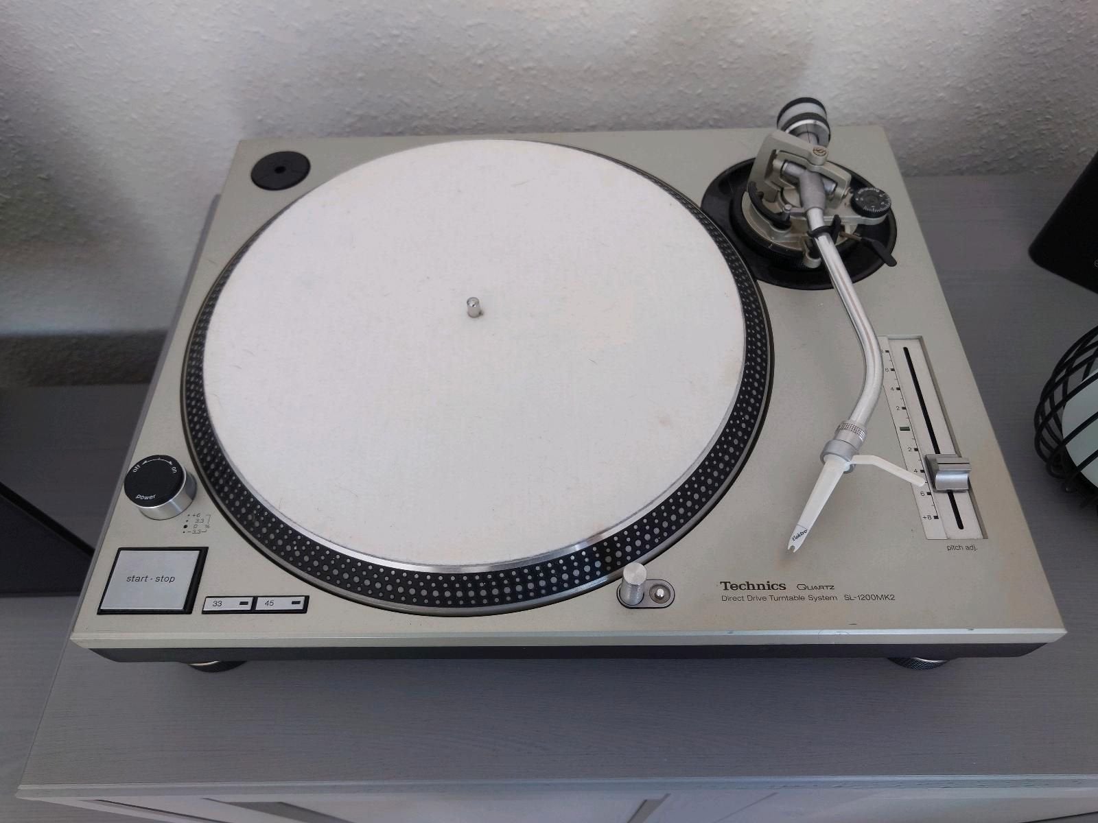Technics SL-1200MK2 platenspeler