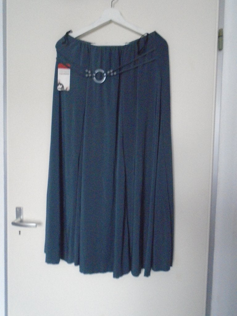 Magna lange Stretch Wijde Rok met riem - Nieuw maat 52-54, Verzenden, Rok, Nieuw, Magna