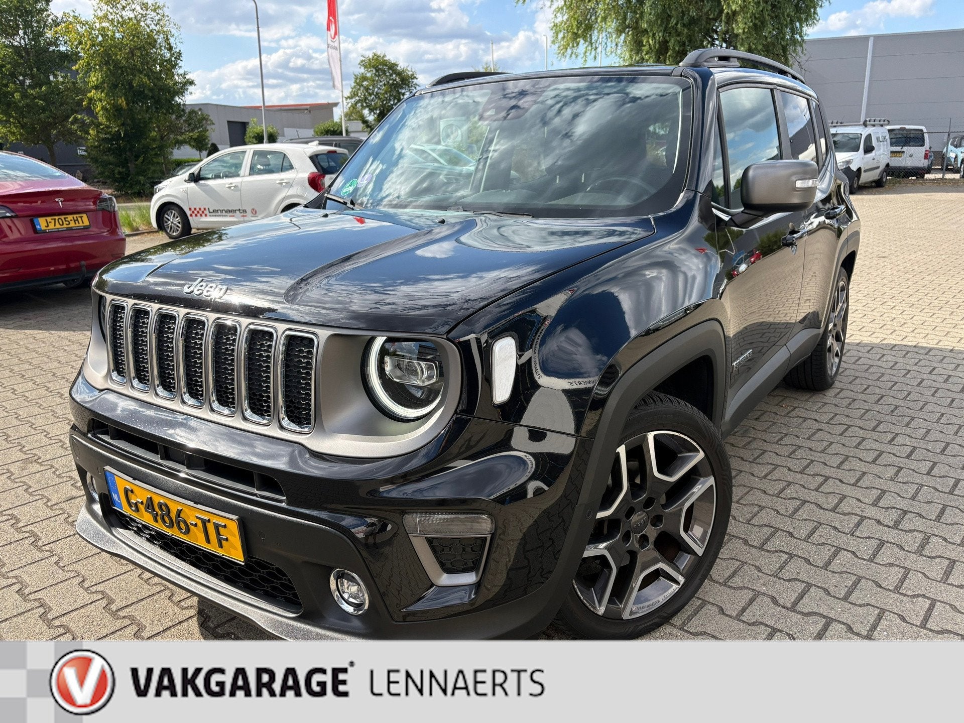 Jeep Renegade 1.3T-e Limited automaat (BOVAG/RIJKLAARPRIJS), Auto's, Stof, Gebruikt, Zwart, Bedrijf