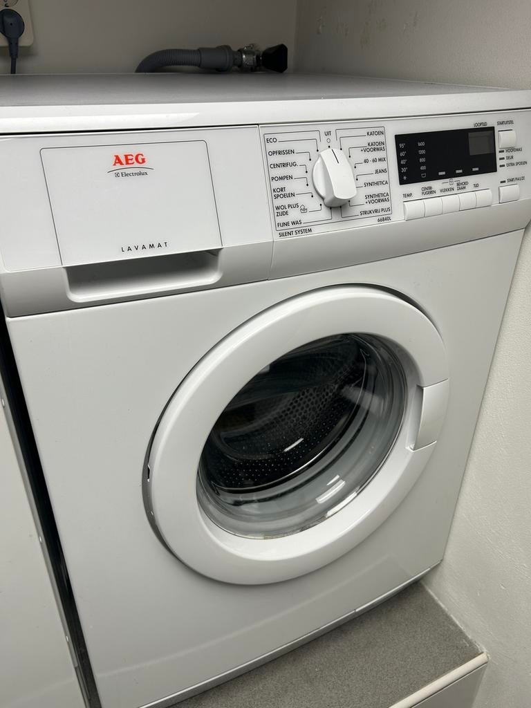 AEG Lavamat 66840L Wasmachine, Ophalen, 6 tot 8 kg, Gebruikt, Wolwasprogramma