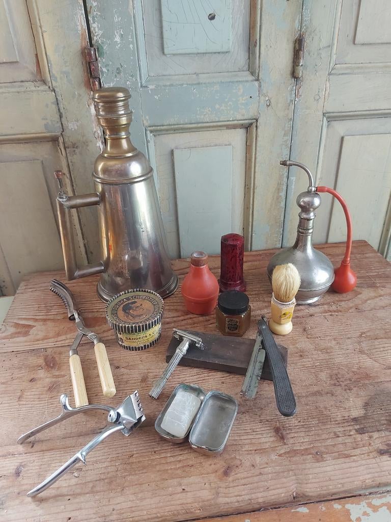 13 x oude kappers barbier items, Antiek en Kunst, Ophalen of Verzenden