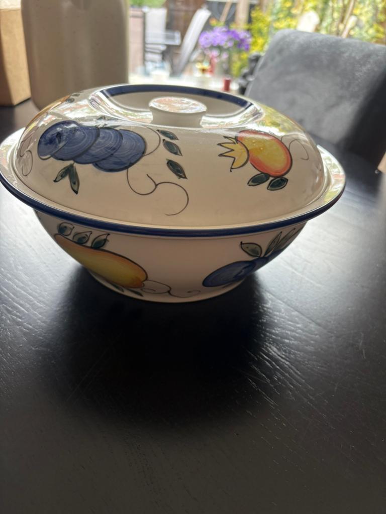Mooie schaal met deksel, Antiek en Kunst, Antiek | Schalen, Ophalen of Verzenden