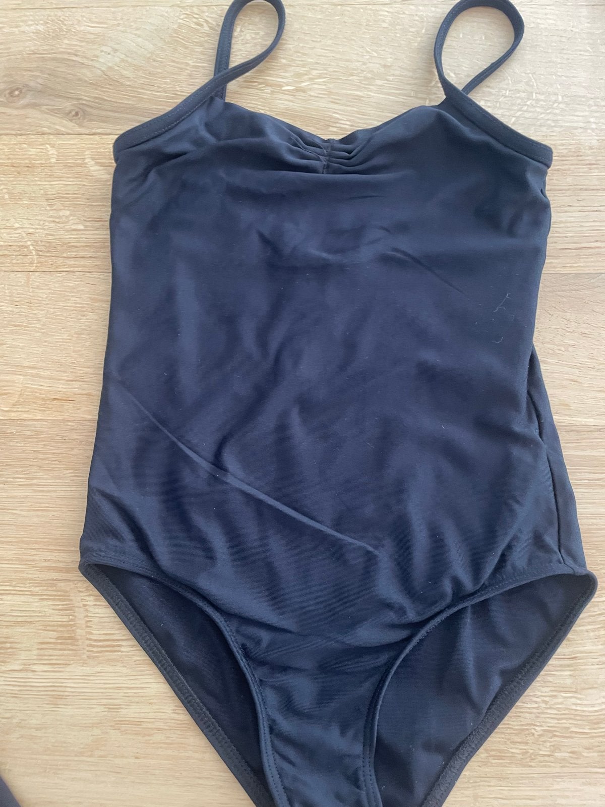 Zwart balletpakje met rokje - Maat 8-10 jaar, Ophalen, Zwart, Zo goed als nieuw, Maat 36 (S)