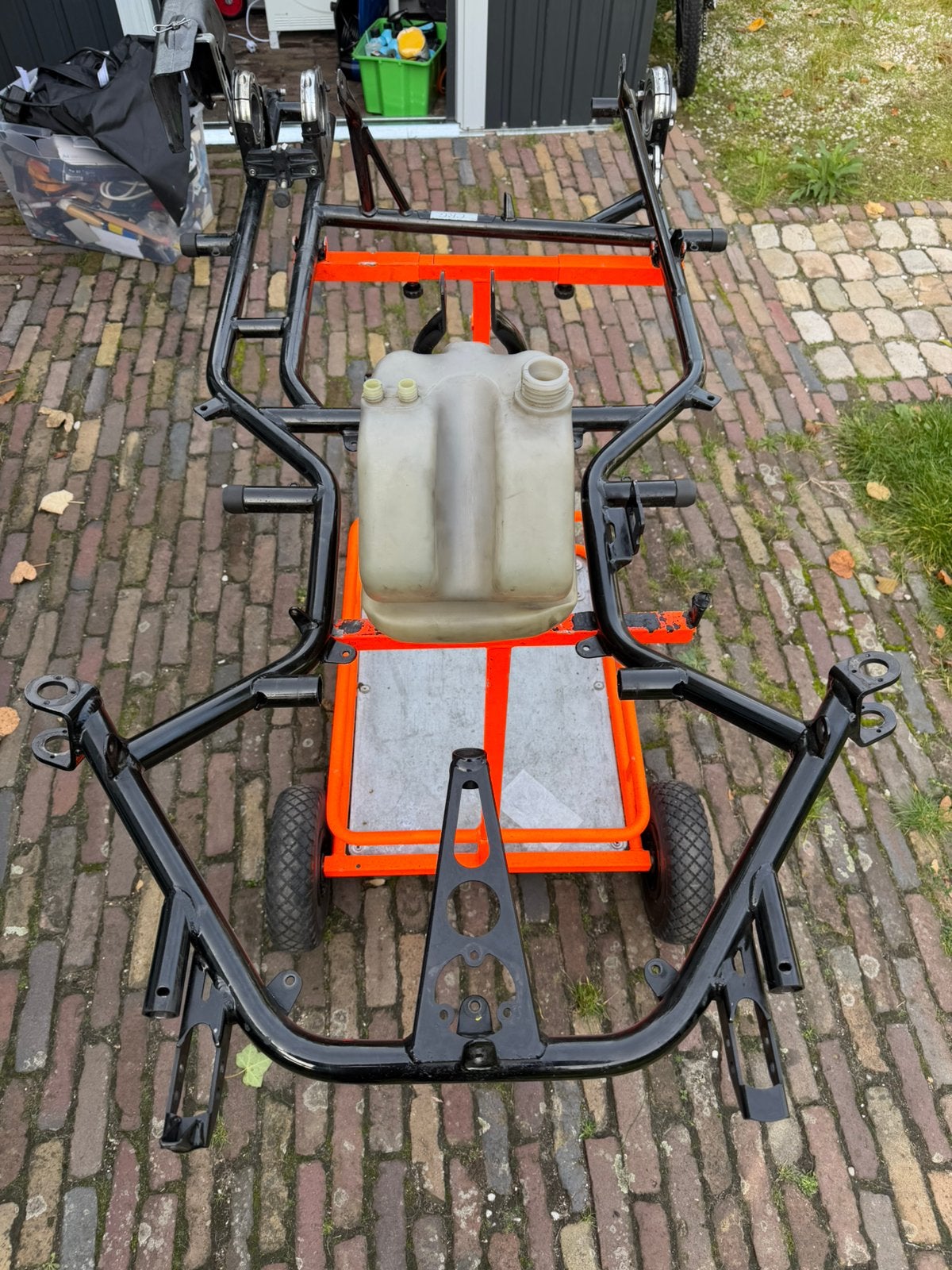 GRATIS CRG KT2 kartframe – eventueel met extra onderdelen, Sport en Fitness, Ophalen, Gebruikt, Onderdelen Kart