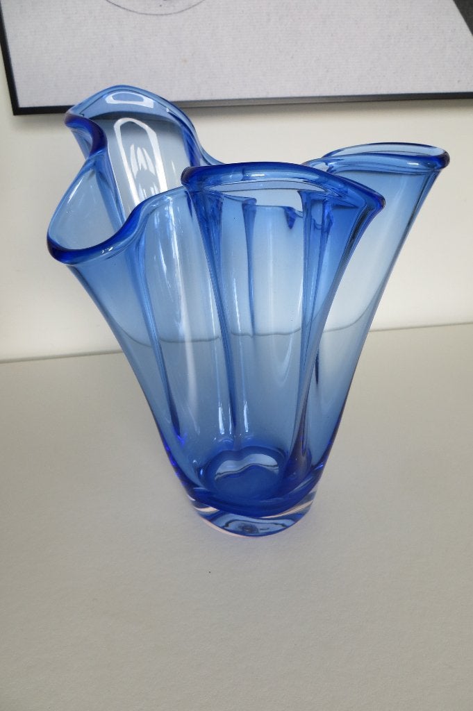 vintage blauwe vouwvaas / zakdoekvaas, zwaar glas., Ophalen of Verzenden