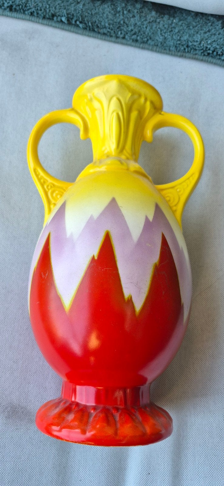 Ditmar Urbach Art Deco Vaas "Skyscraper Flame" Spritzdekor, Antiek en Kunst, Ophalen