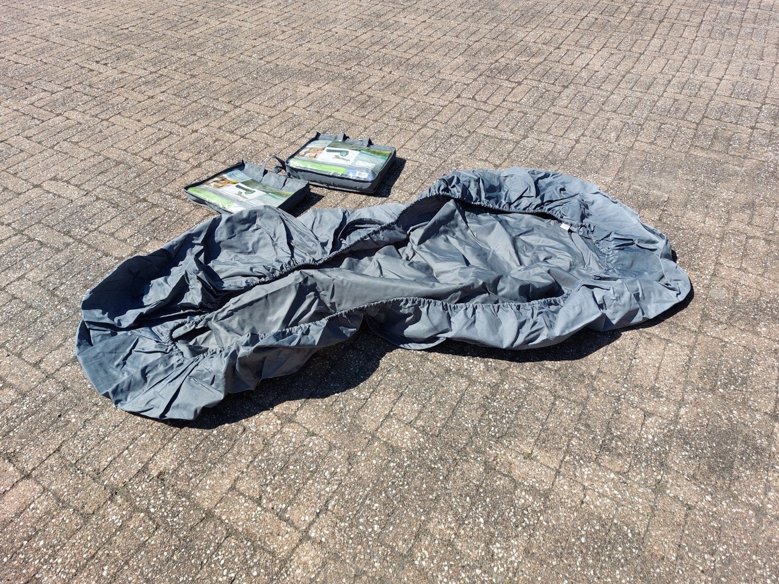 Afdek hoezen / covers voor een ligbed Garden Impressions, Ophalen of Verzenden, Zo goed als nieuw, Kunststof