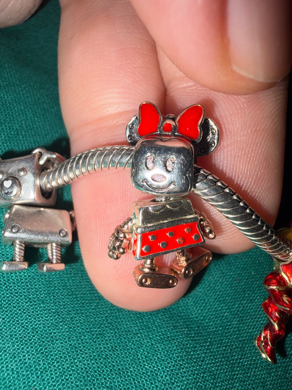 Pandora Disney Minnie Bot Charm, Gebruikt, Pandora, Ophalen of Verzenden, 1 bedel