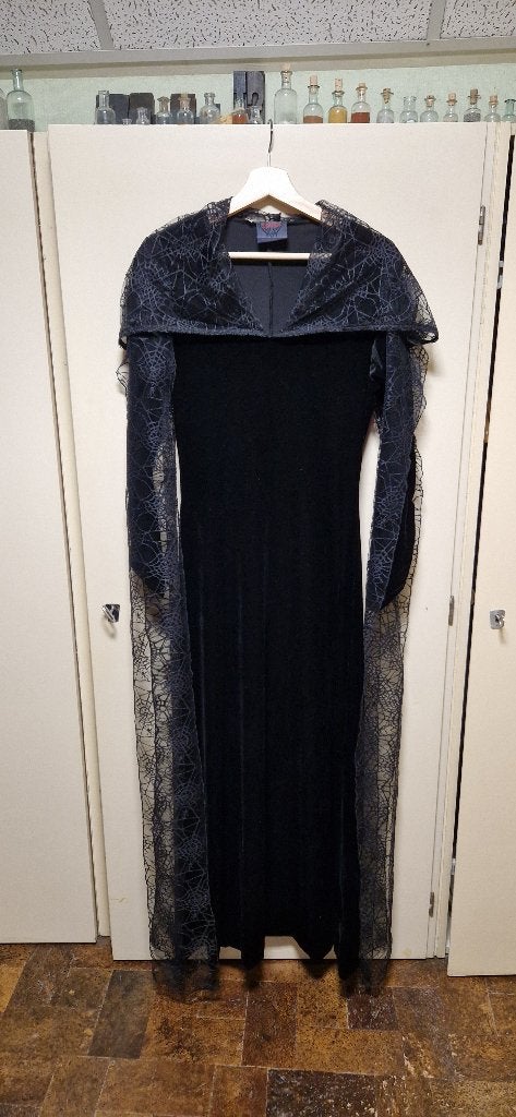 Raven jurk, Maat 38/40 (M), Zwart, Ophalen of Verzenden, Zo goed als nieuw