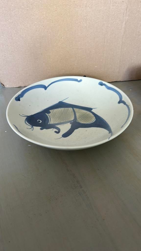 Bord met vis, Antiek en Kunst, Ophalen of Verzenden
