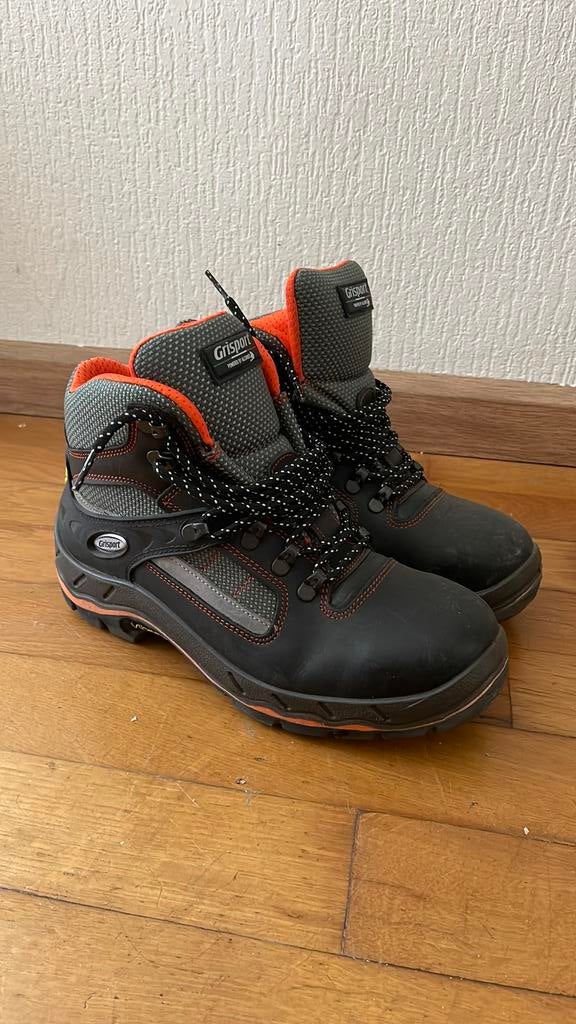 Zeer nette werkschoenen grisport, Ophalen of Verzenden, Zo goed als nieuw